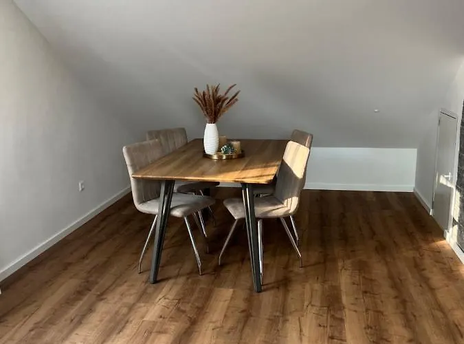 Ferienwohnung Lidu-Jene